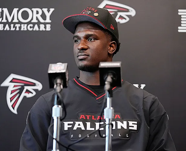 NFL suspends Falcons' Pearce for 8 games after his arrest